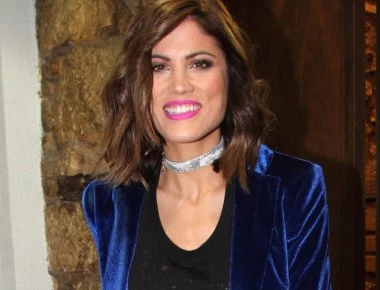 «Τρεξίματα» για τη Μαίρη Συνατσάκη- Πήγε στα δικαστήρια για να αποφύγει ενοχλητικό θαυμαστή